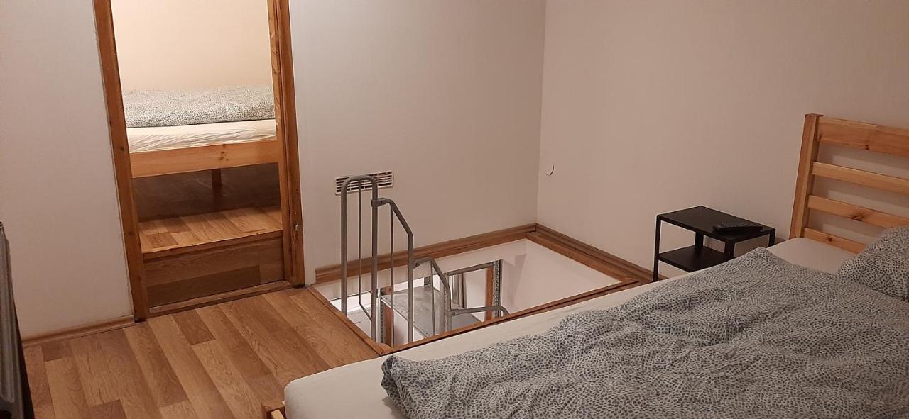 Apartman Vorosmarty Leilighet Budapest Eksteriør bilde