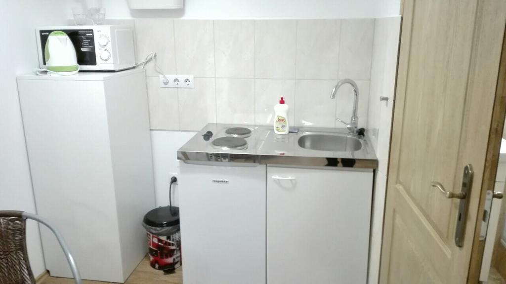 Apartman Vorosmarty Leilighet Budapest Eksteriør bilde