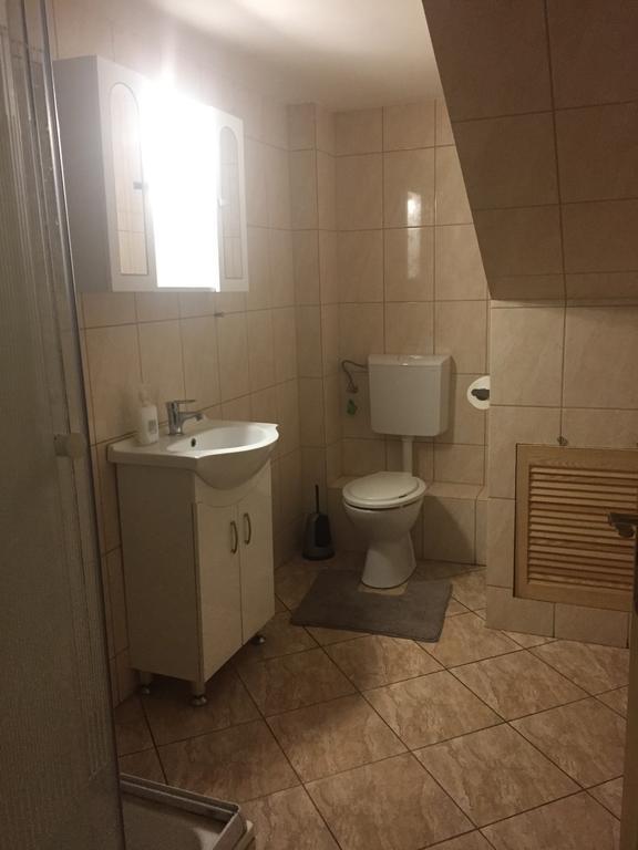 Apartman Vorosmarty Leilighet Budapest Eksteriør bilde