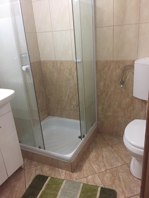 Apartman Vorosmarty Leilighet Budapest Eksteriør bilde