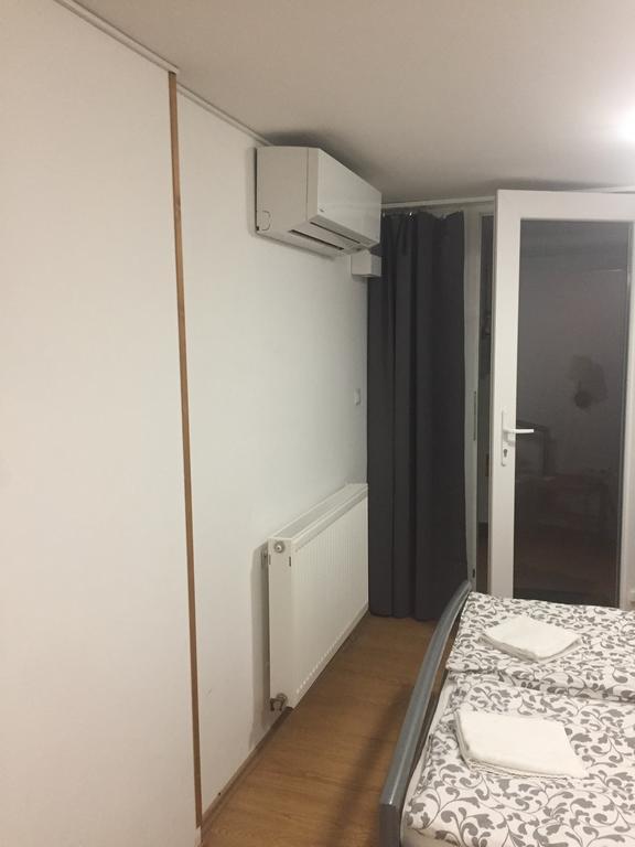 Apartman Vorosmarty Leilighet Budapest Eksteriør bilde